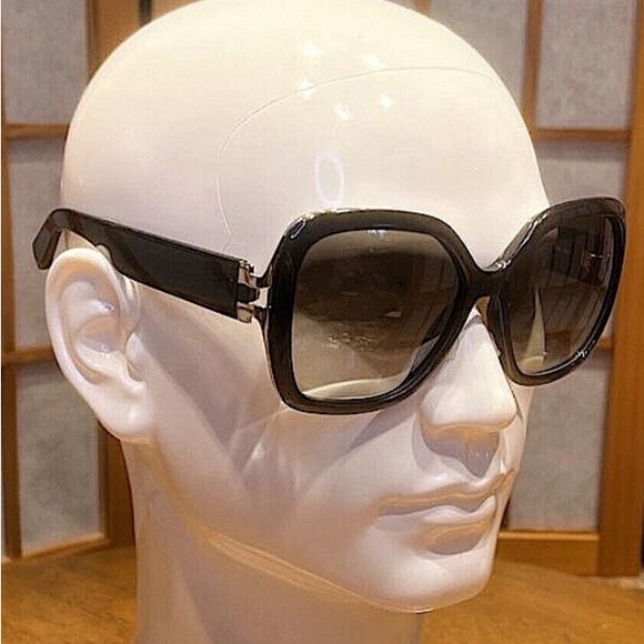 Salvatore Ferragamo Accessories - Salvatore Ferragamo SF781S-001 Black Butterfly Full Rim Sunglasses 135-56-15